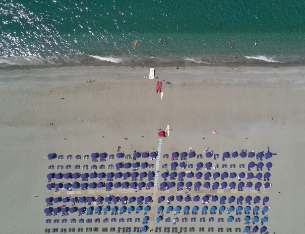 Spiaggia del Villaggio Eurolido dall'alto