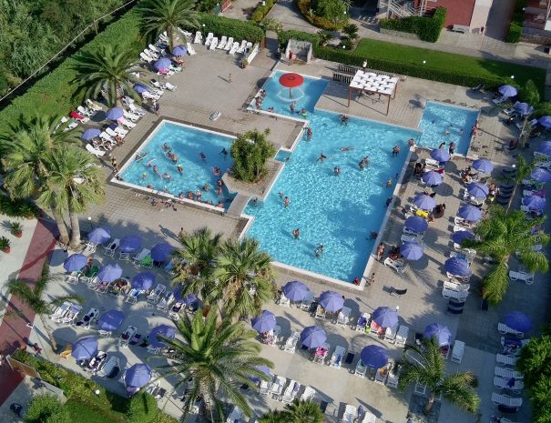 La piscina del Villaggio Eurolido